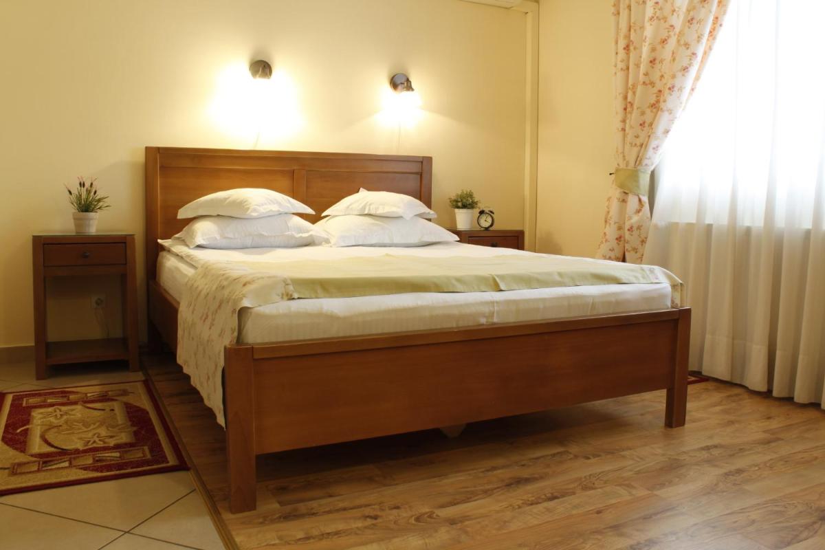 Vila Toparceanu - Therme & Airport Otopeni - Housity