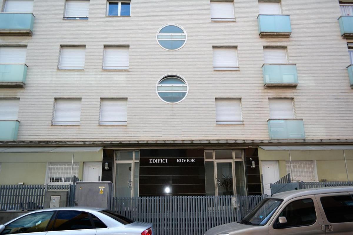 Villa Service - Rovior - Housity