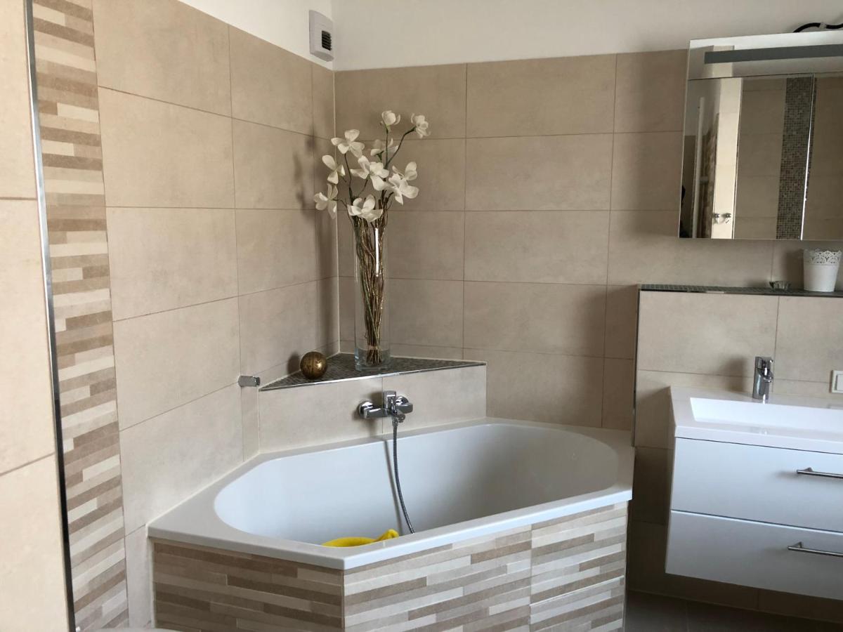 Suitetrails - Luxury Rooms - Directly Hanover Fair