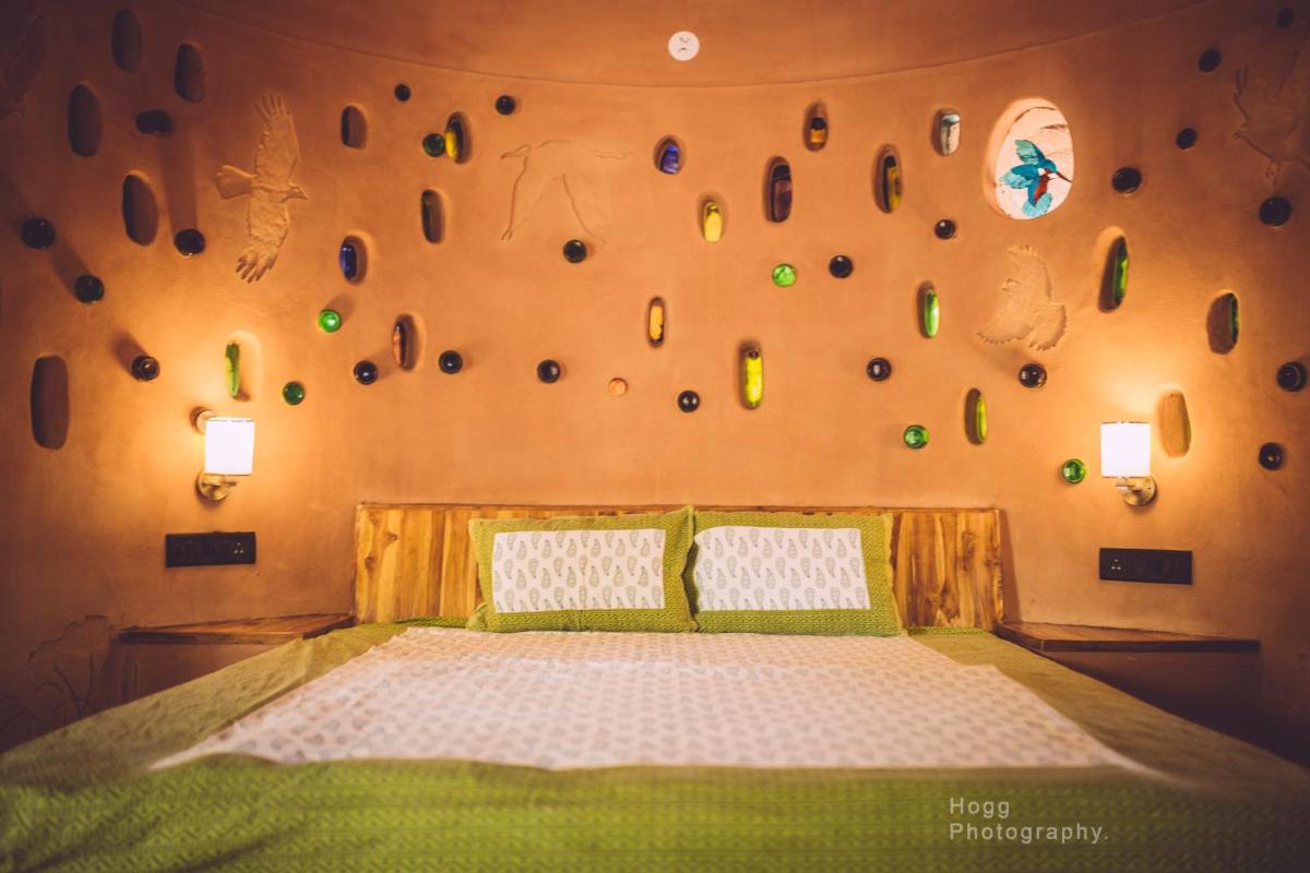 Kissing trees Homestay - Housity