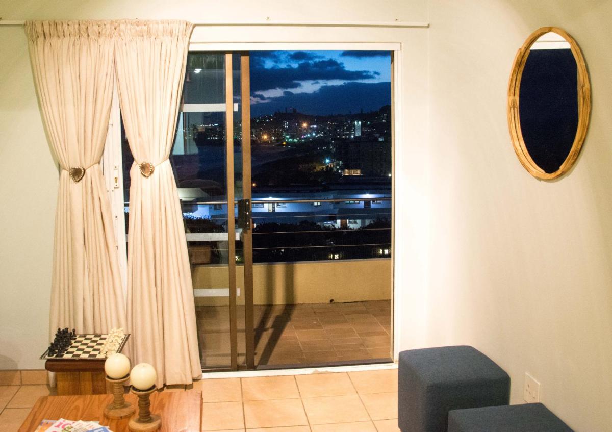 Suitetrails - Sea View Holiday Flat - 16 La Luce Margate
