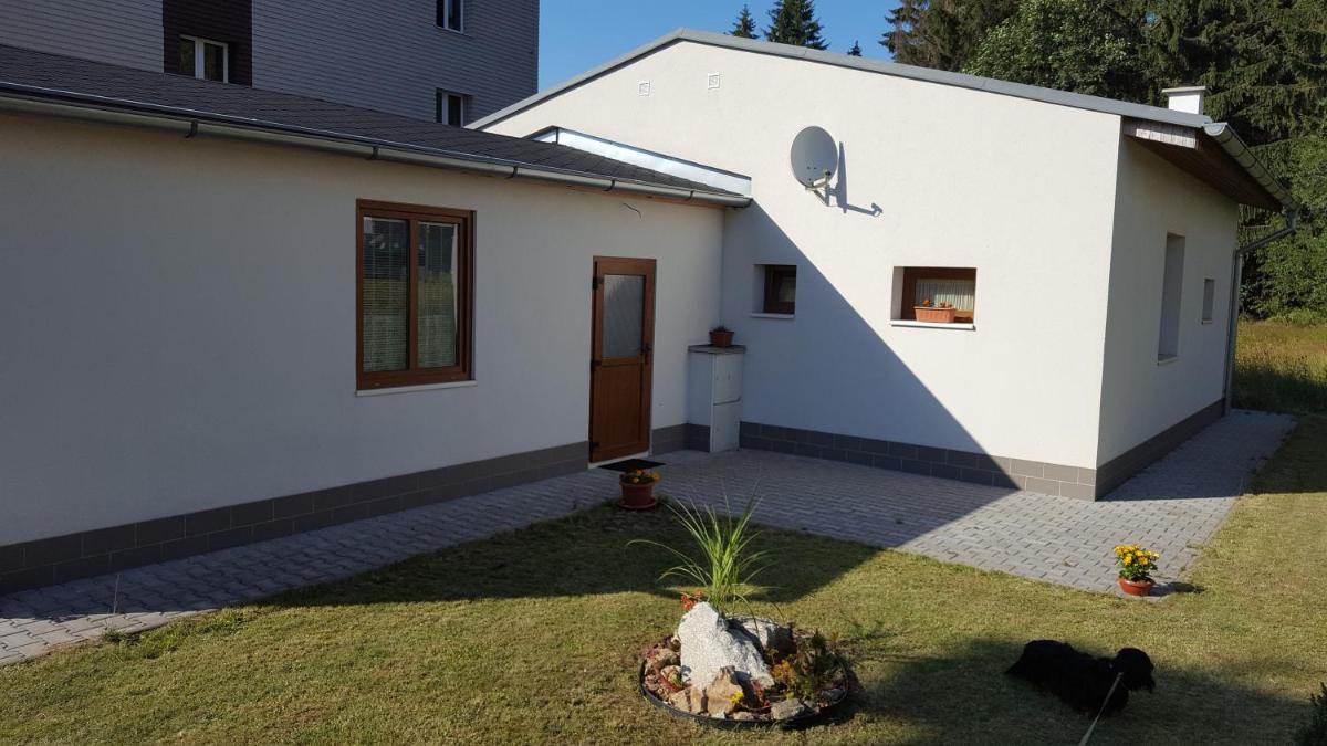 Apartmán Srní - Housity