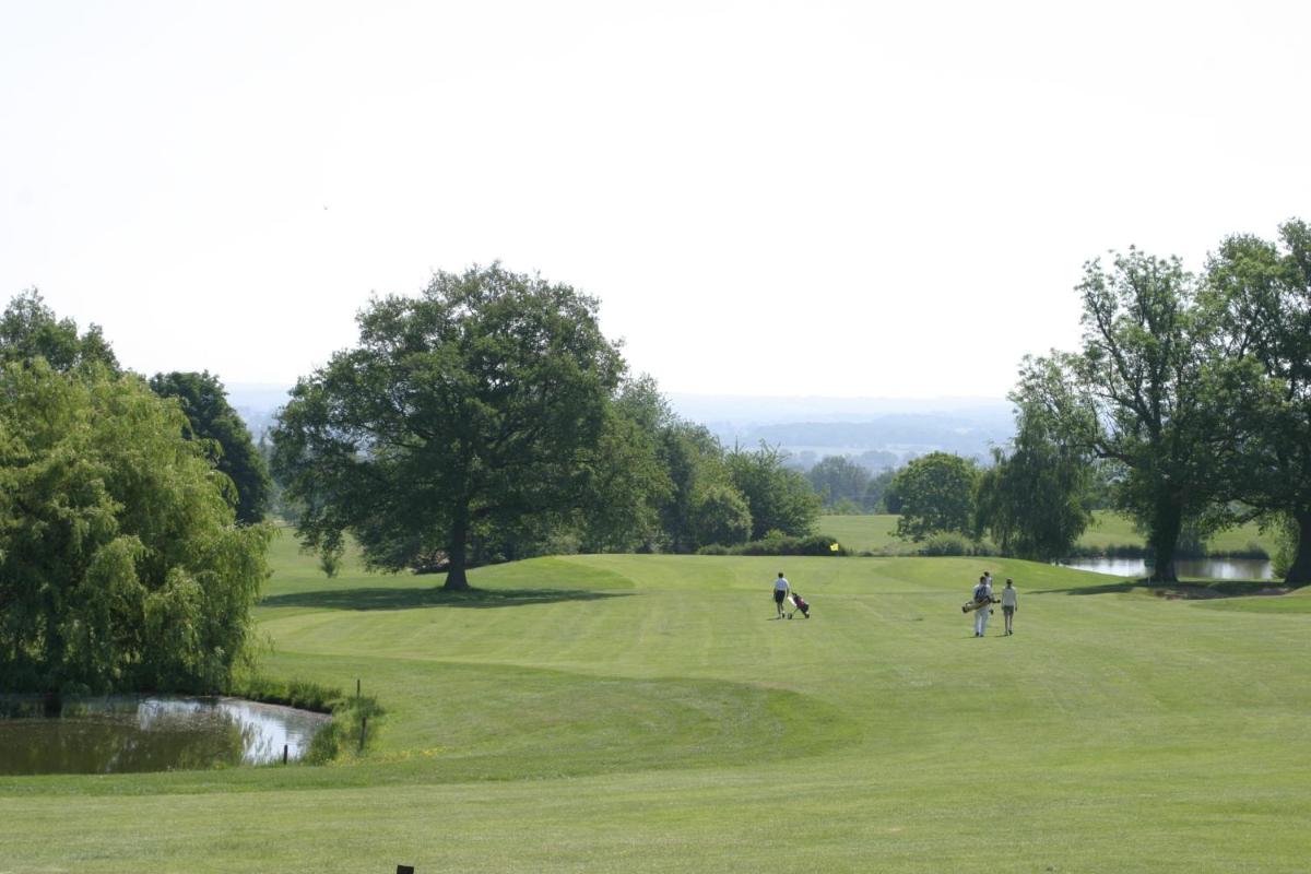 Golf sur le terrain de l'hôtel ou à proximité