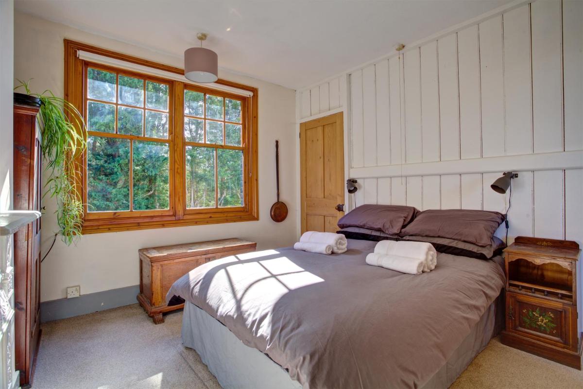 St Johns House - Housity