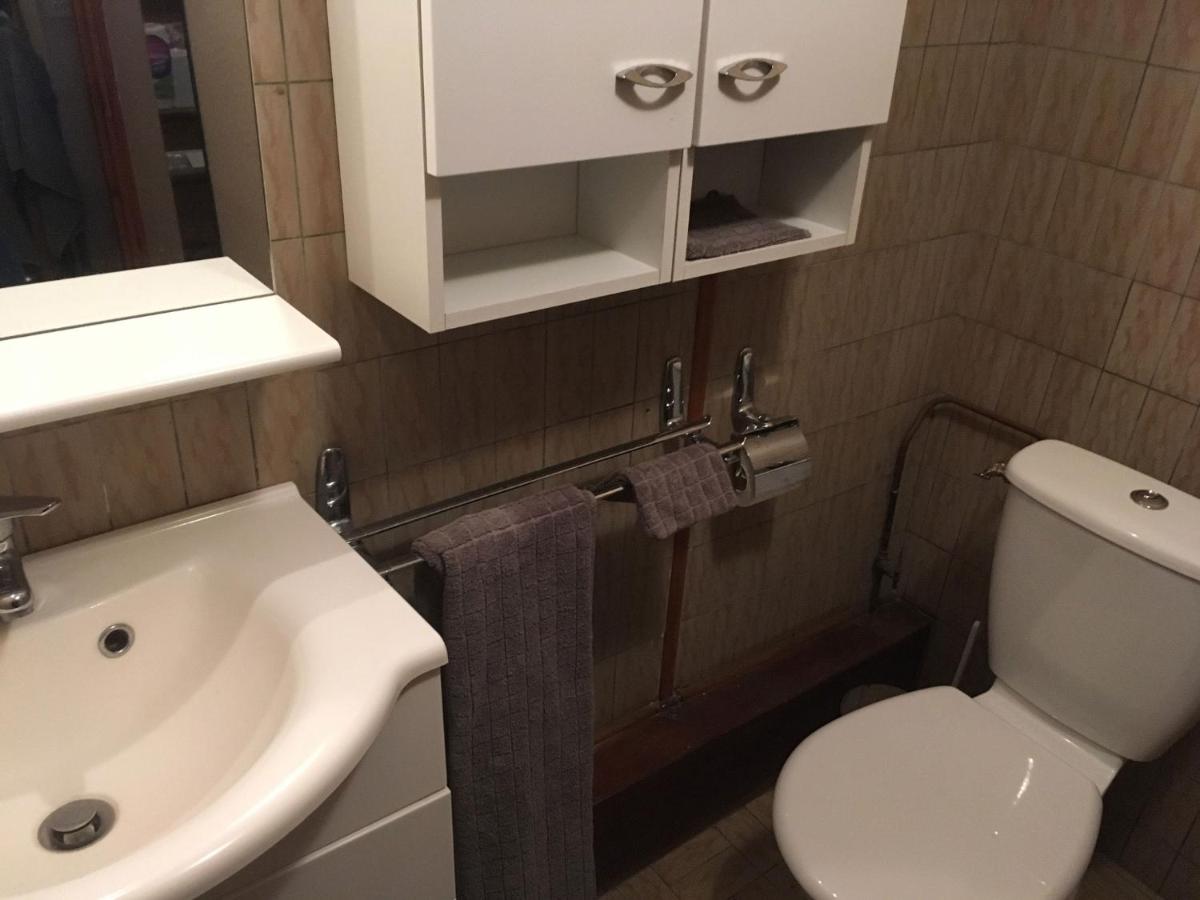 Au Pied du Chateau - Housity
