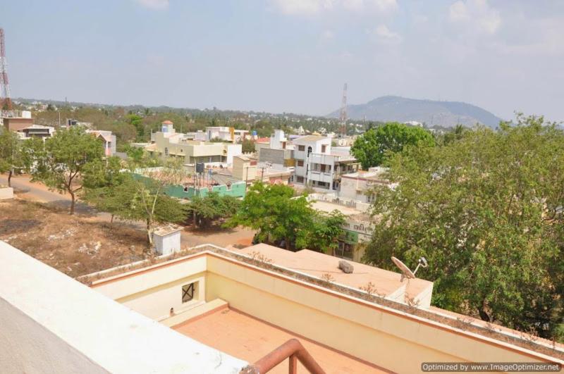 Suvarna Luxury Home Stay - Housity