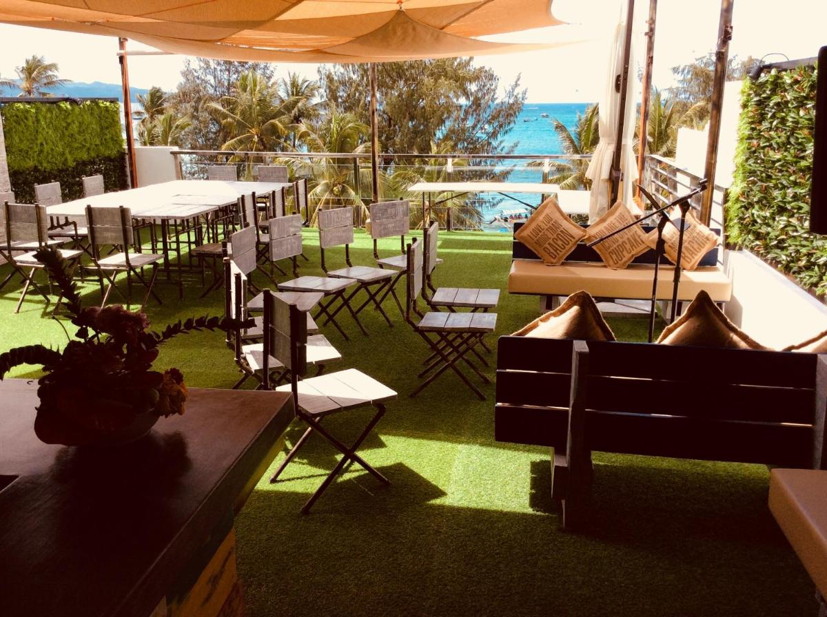 OYO 609 G Executive Hotel And Spa Boracay - Housity