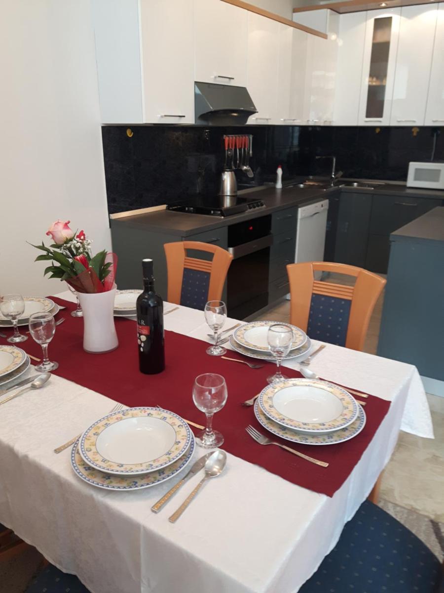 Apartment Trstenik - Housity