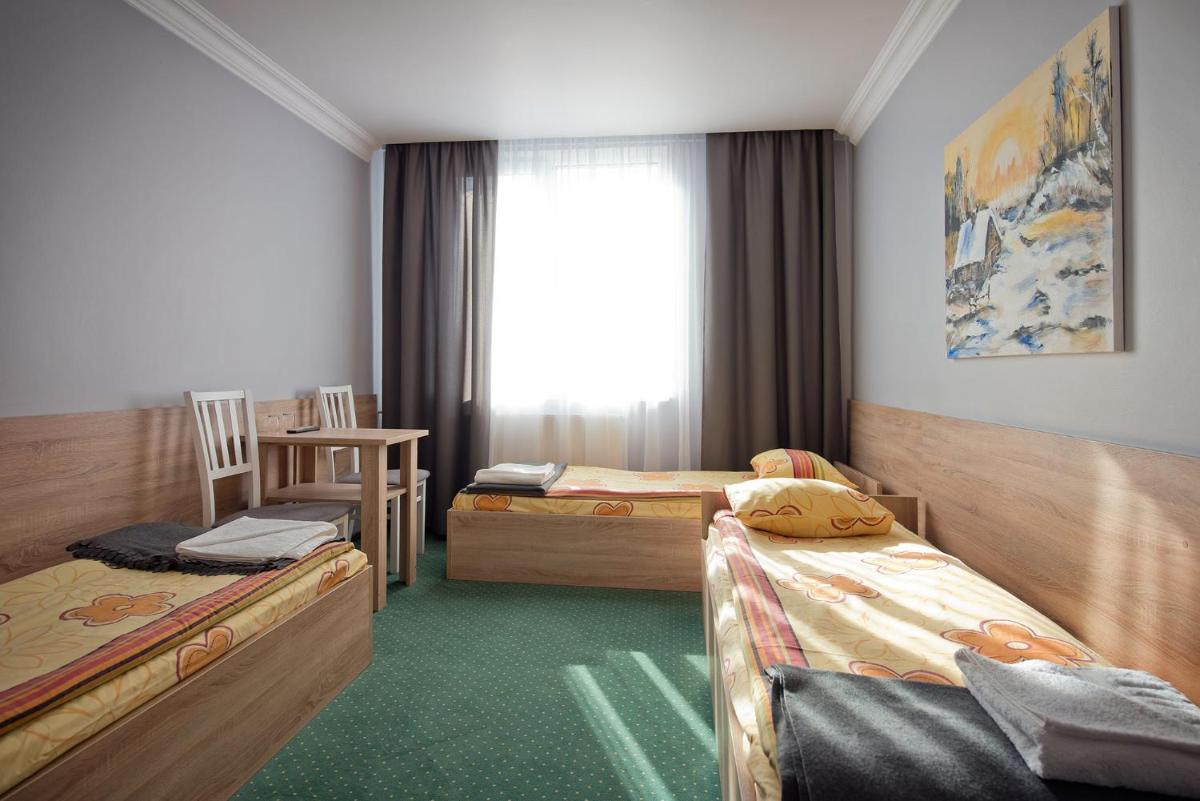Pensjonat \"Jodłowy Dwór\" - Housity