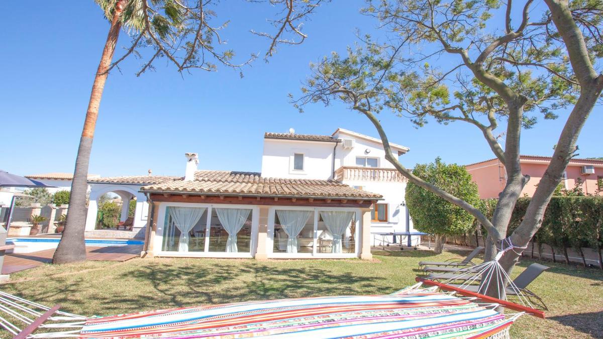 Alcudia beach - Housity