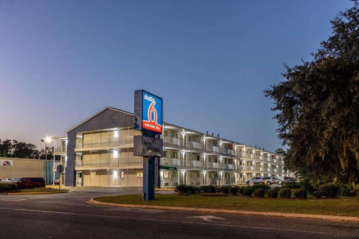 Studio 6-Savannah, GA - Housity