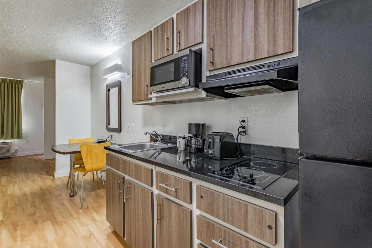 Studio 6-Dallas, TX - Housity