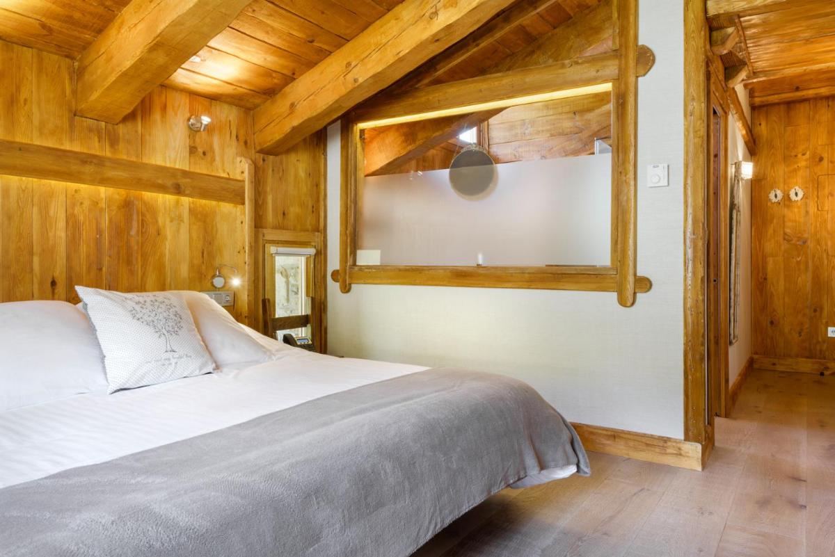 Cama o camas de una habitación en Hotel Viñas de Lárrede
