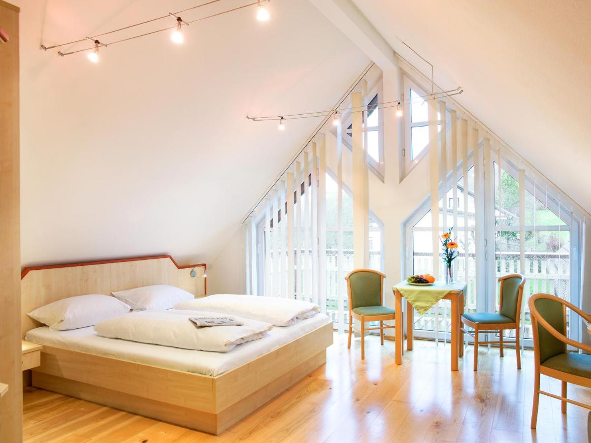 Hotel Gasthof zum Biber - Housity