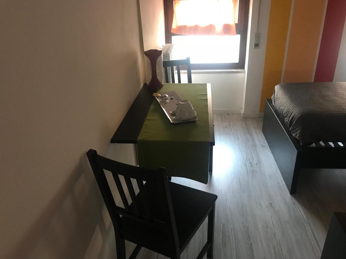 Itremoschettieri - Housity