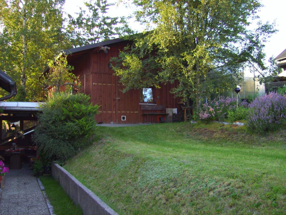 Ferienwohnung Haus der vielen Kräuter - Housity