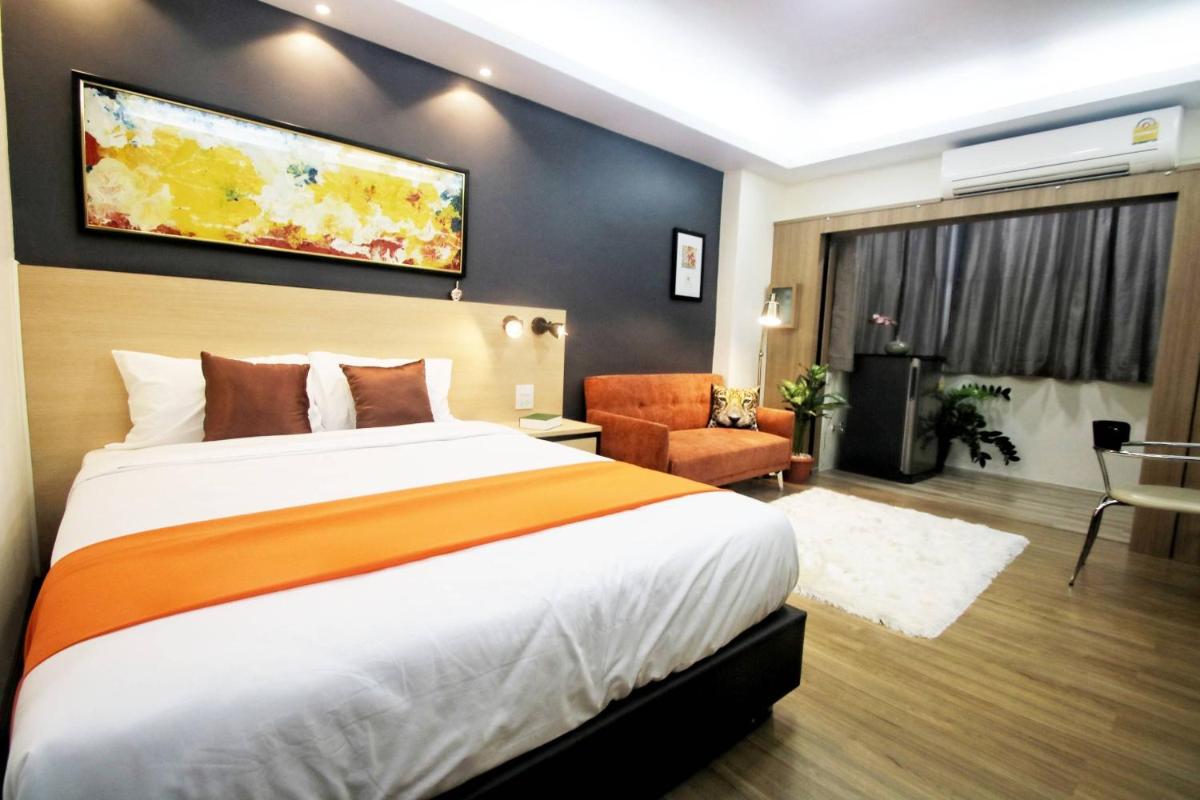 Modern Studio in Nimman - Walking Distance to Mall - Housity