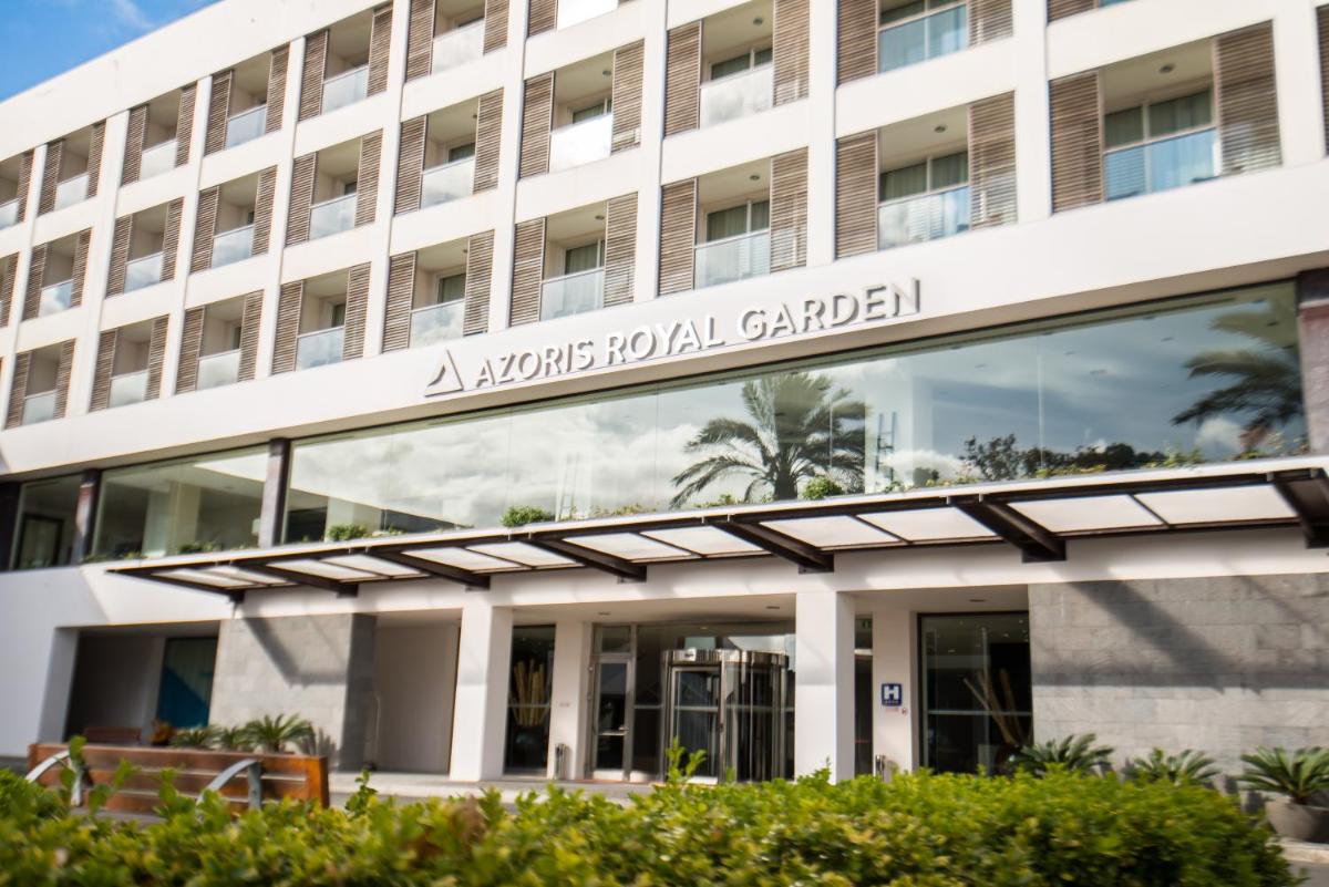 O edifício onde o hotel está situado