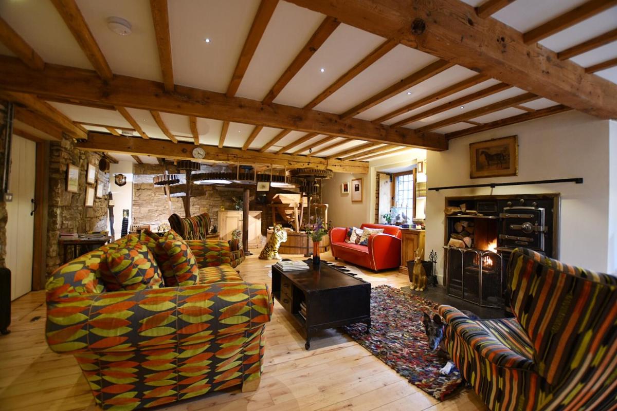 Low Mill Guesthouse - Housity