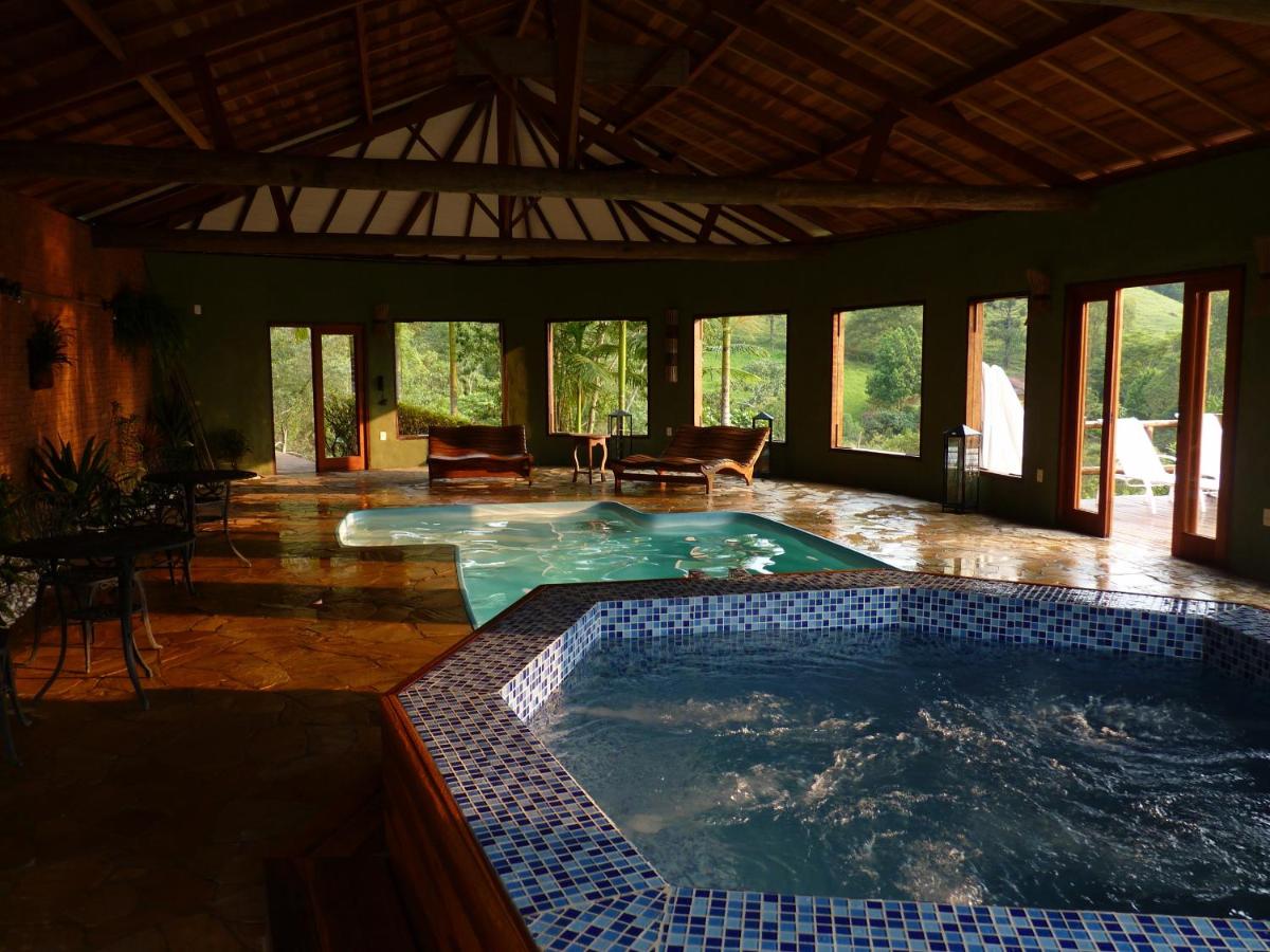 Pousada Serra do Luar - Housity
