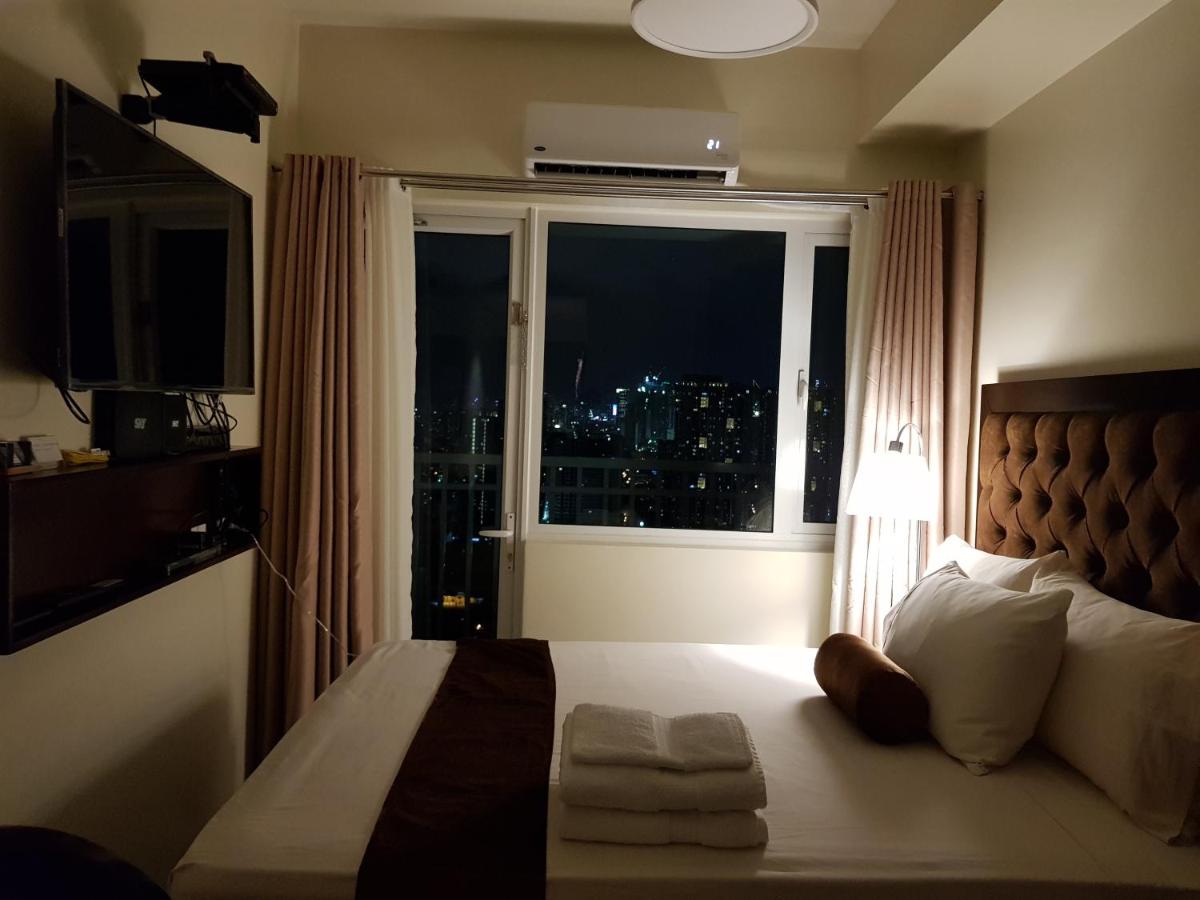 Studio Unit at The Breeze Residences - Housity