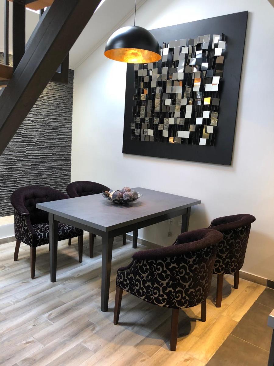 Pop Art Apartment - Housity