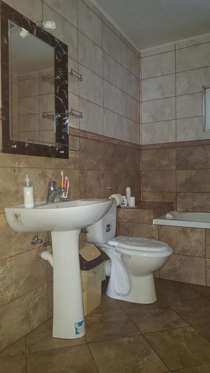 Pensiunea Leonte - Housity