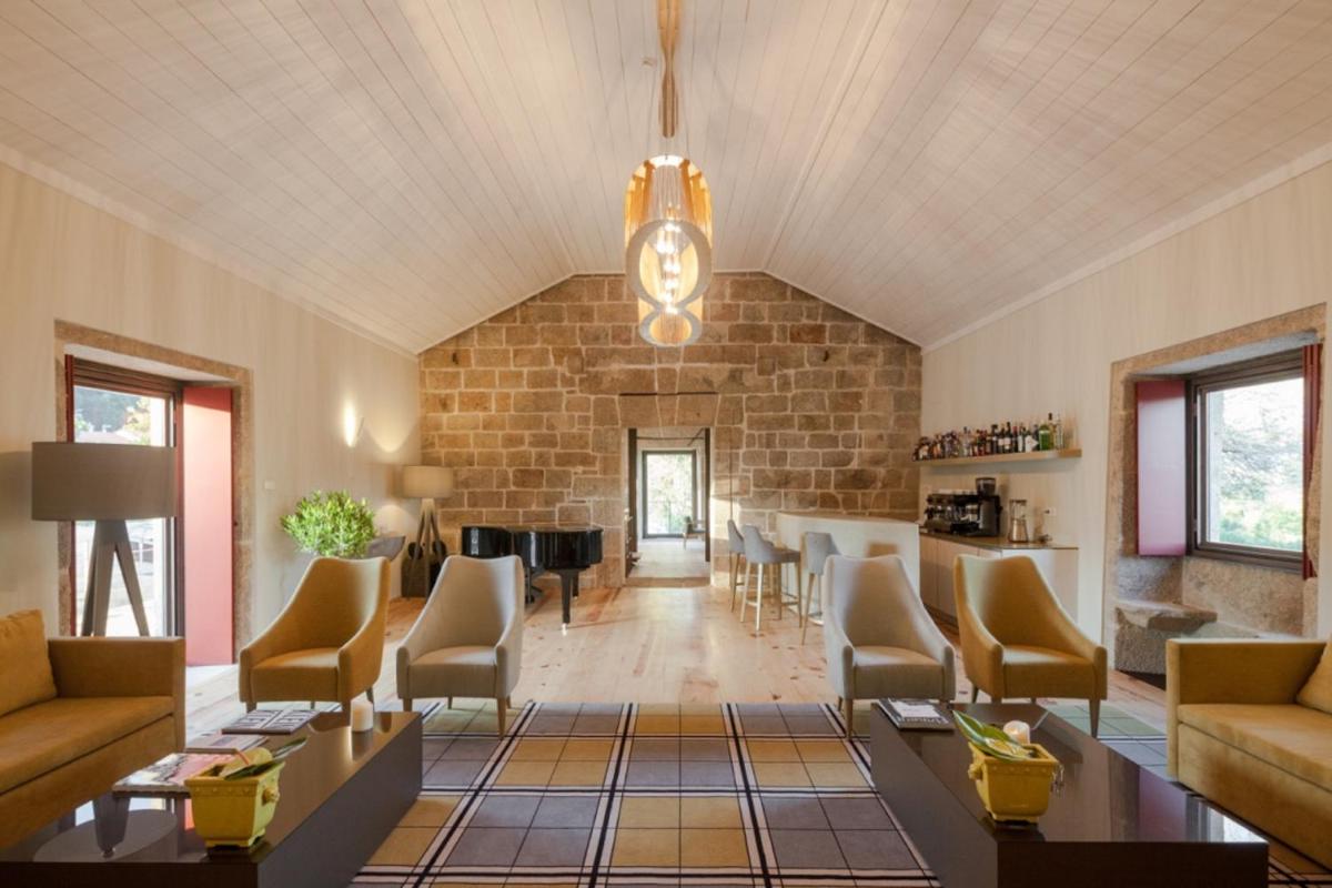 Uma área de estar em Torre de Gomariz Wine & Spa Hotel