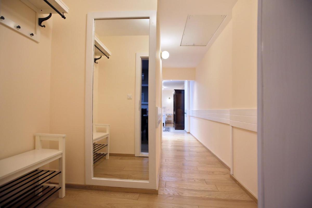 Boutique Apartments Oradea - Housity