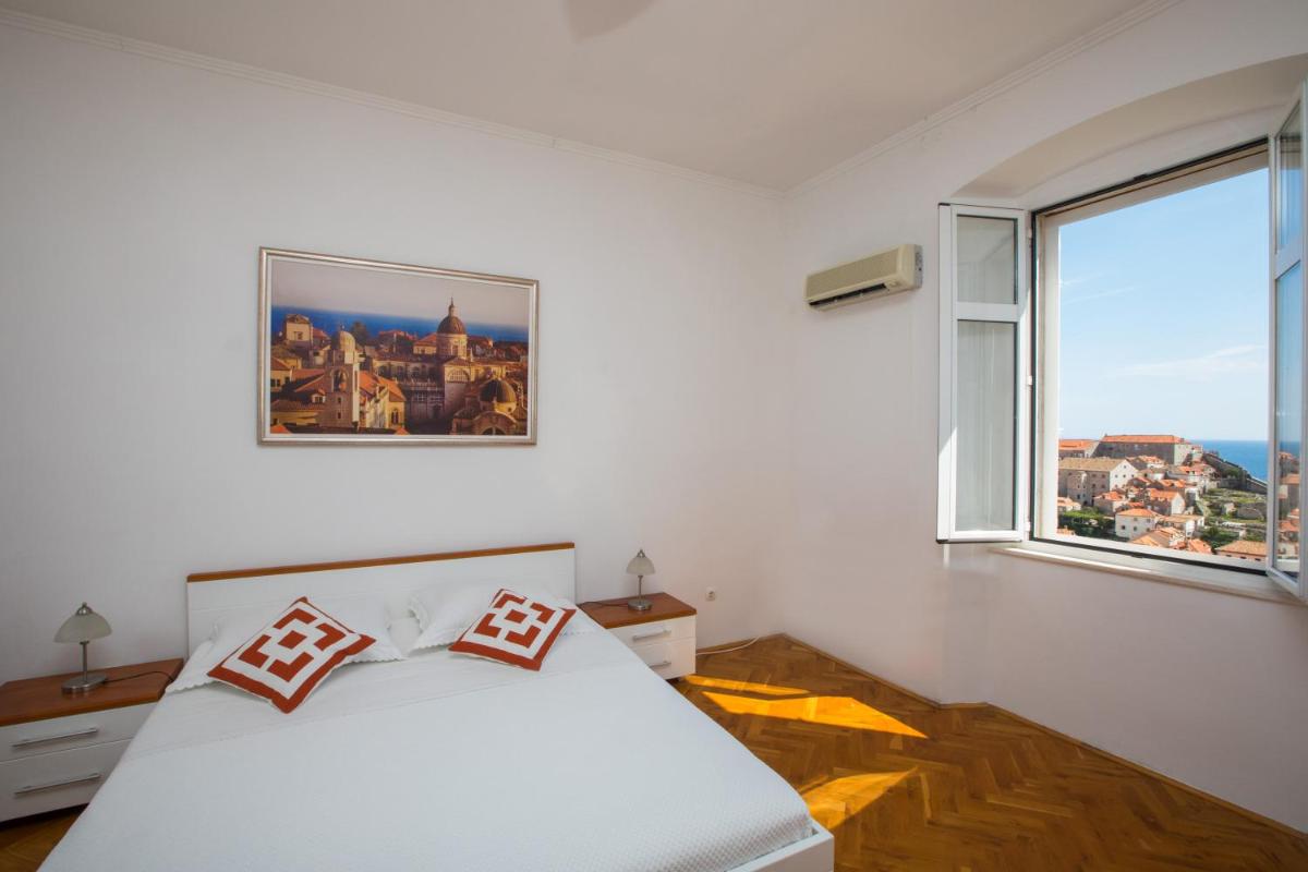 Suitetrails - Apartments Minceta Old Town