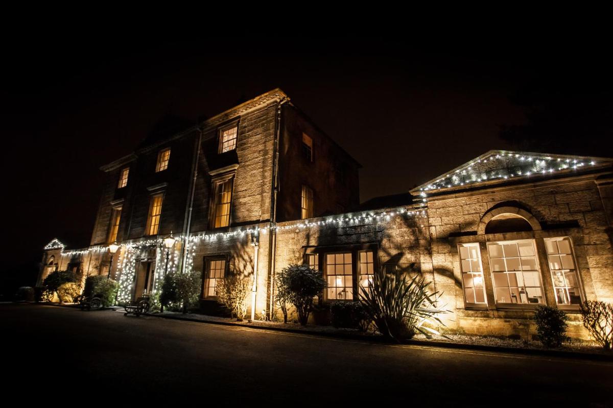 Strathaven Hotel - Housity