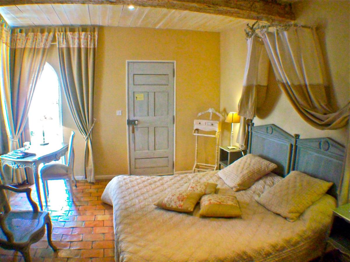 Un Patio en Luberon - Housity