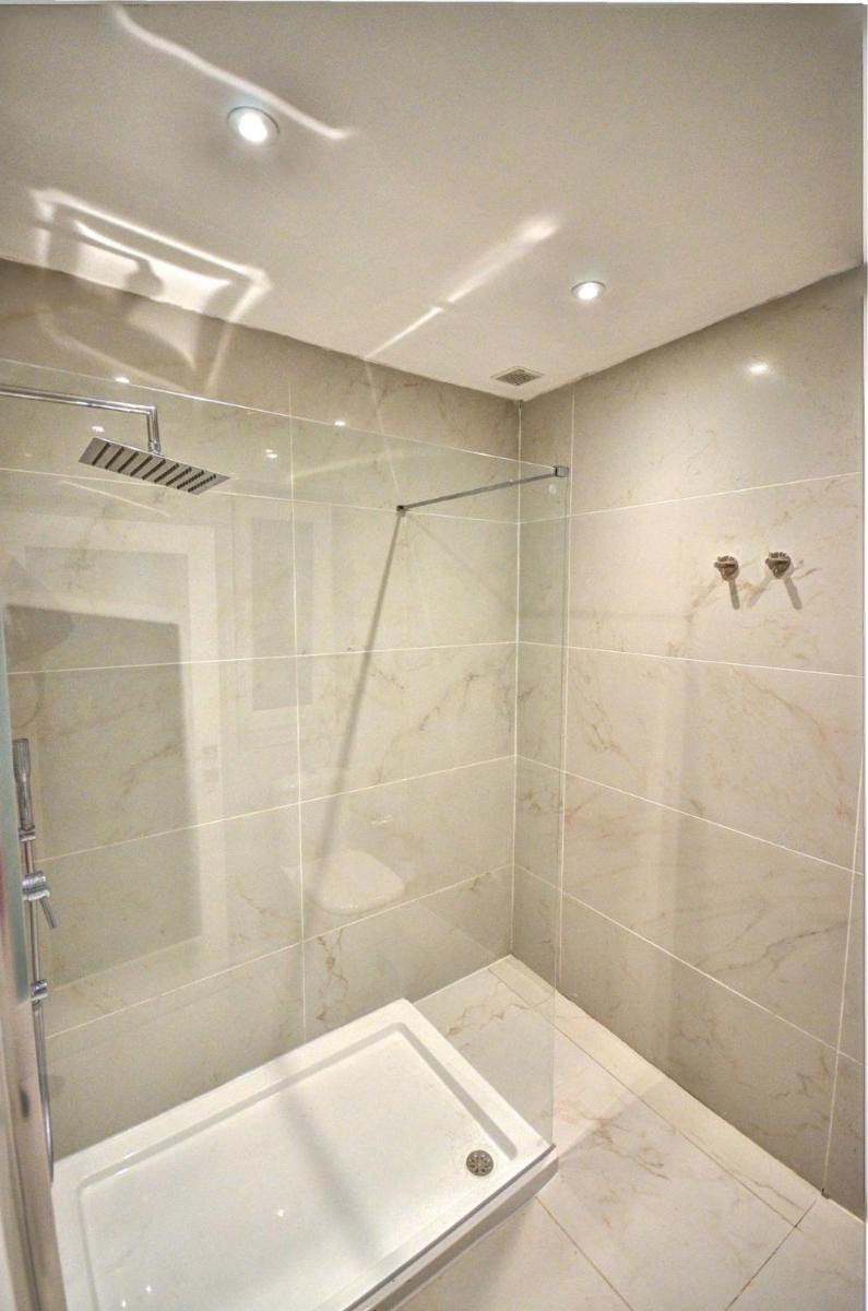 West Street Apartment Duplex - Housity