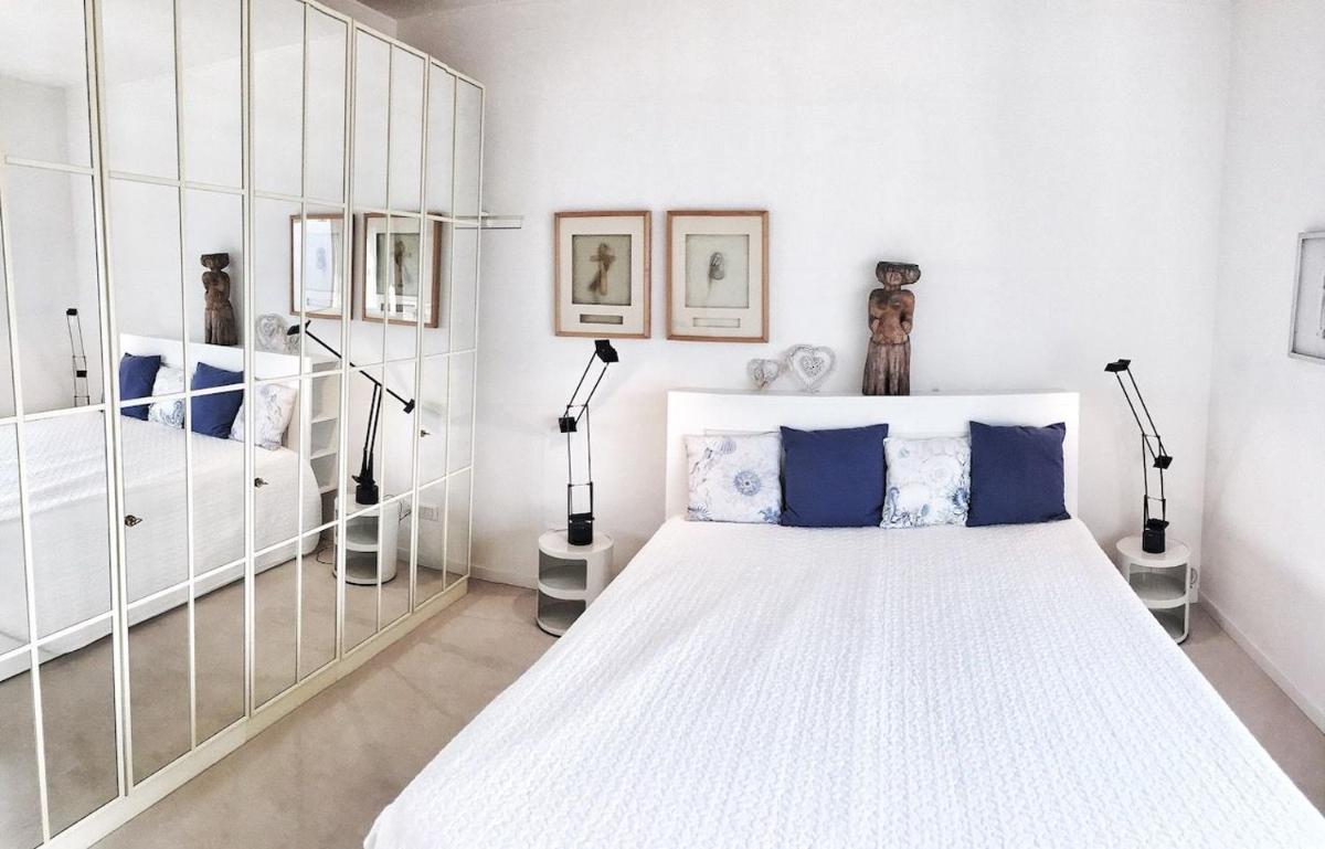 Cordelia 6 - Housity