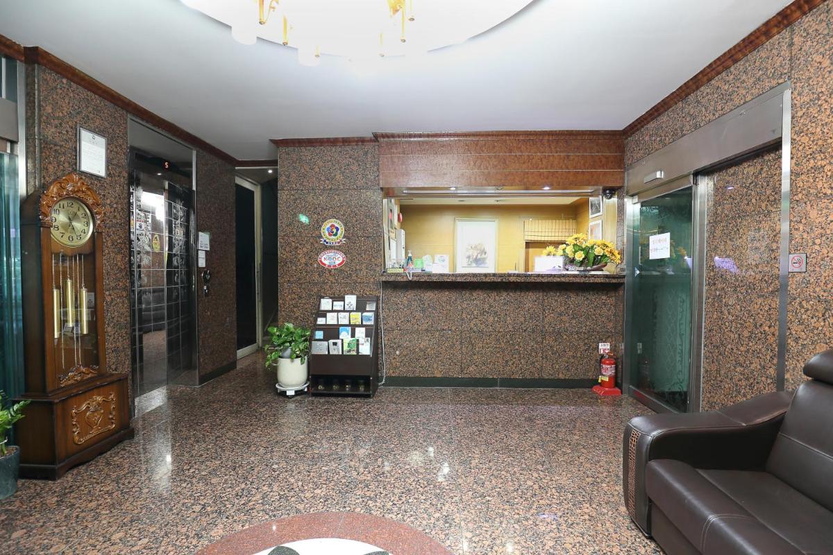 Suncheon Nobless Hotel - Housity