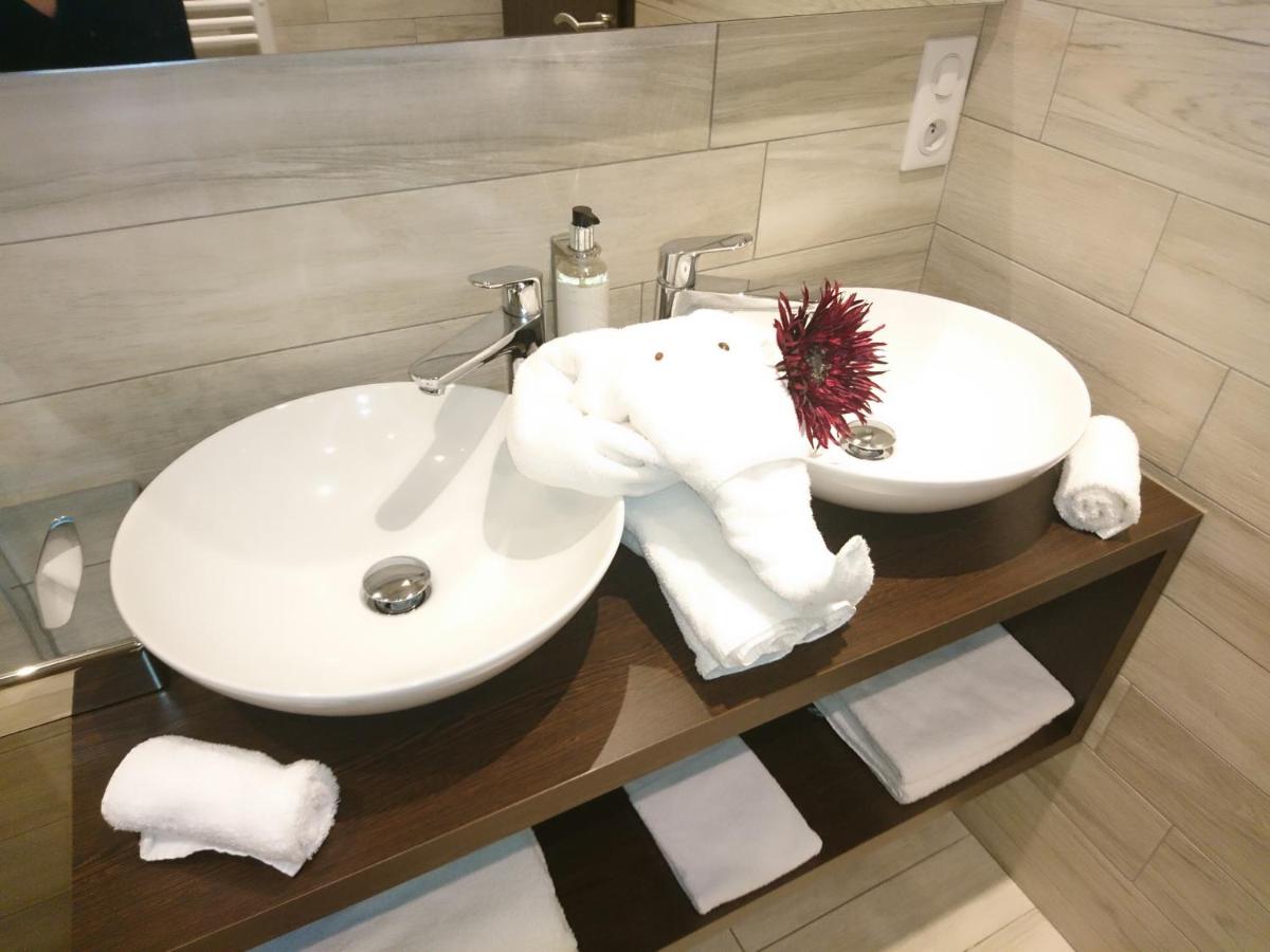 Salle de bains dans l'établissement Le Moulin d'Oscar & Spa - Mulhouse Nord