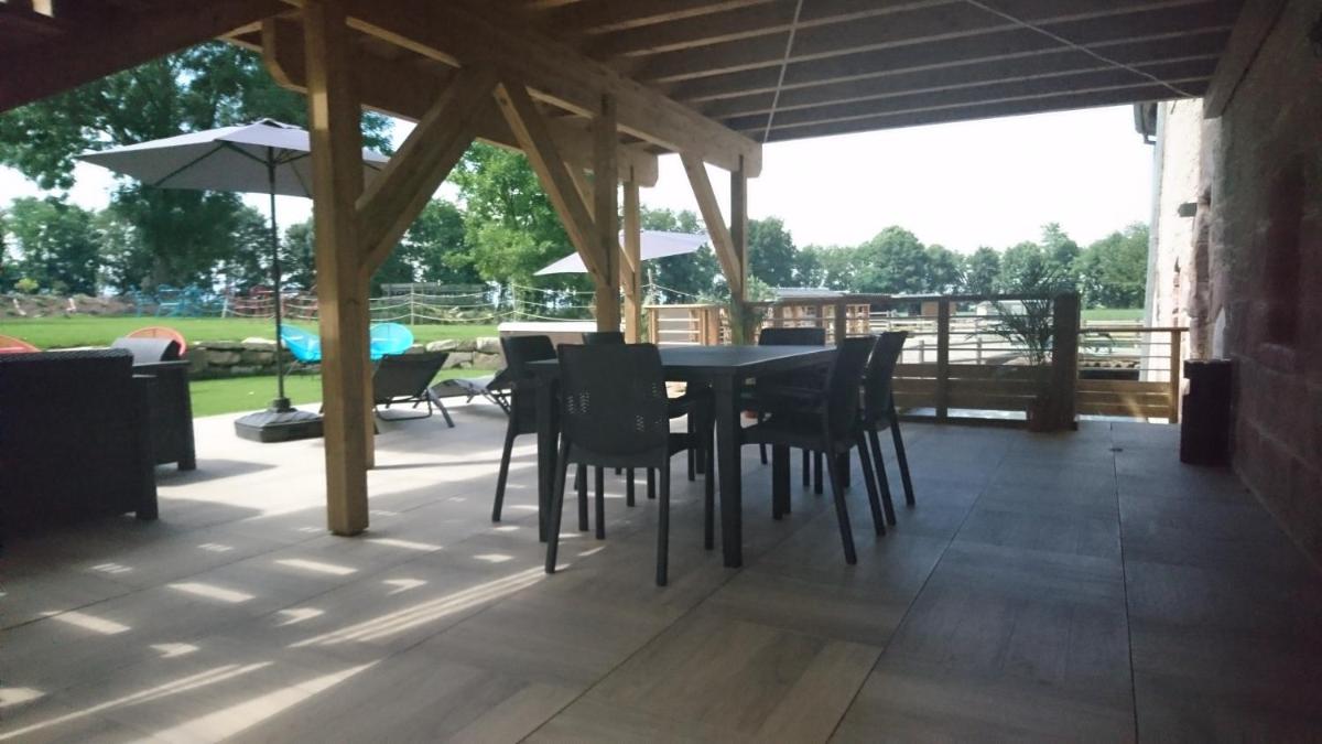 Balcon ou terrasse dans l'établissement Le Moulin d'Oscar & Spa - Mulhouse Nord