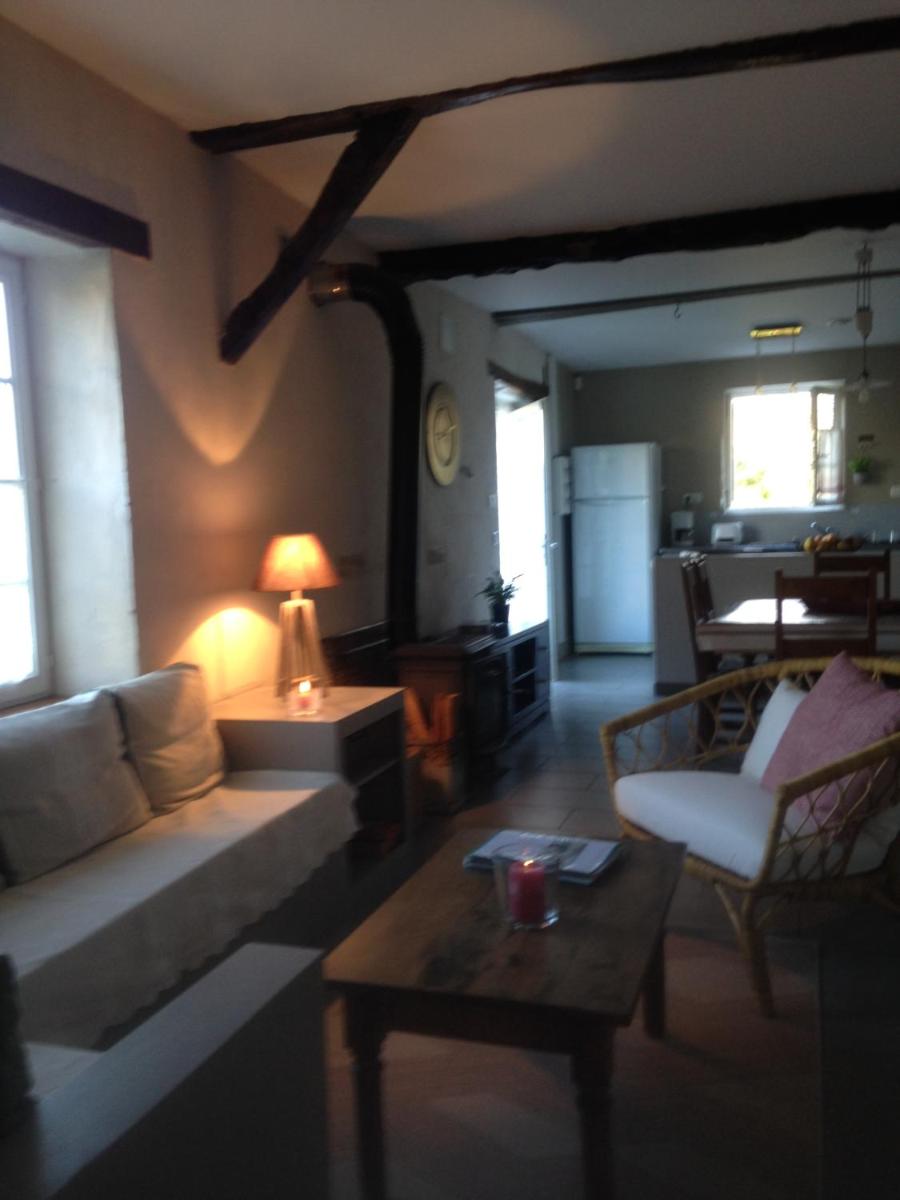 Gite Maison Narbay - Housity