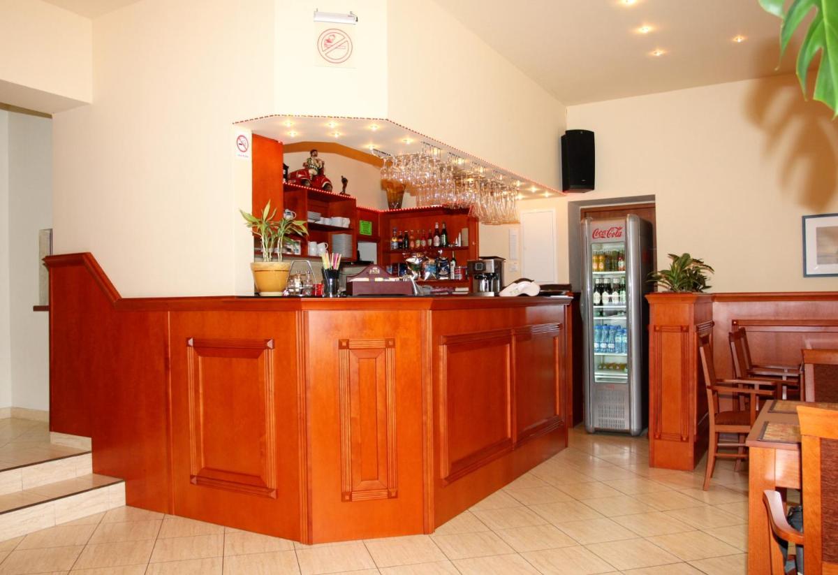 Hotel Korona - Hizvo