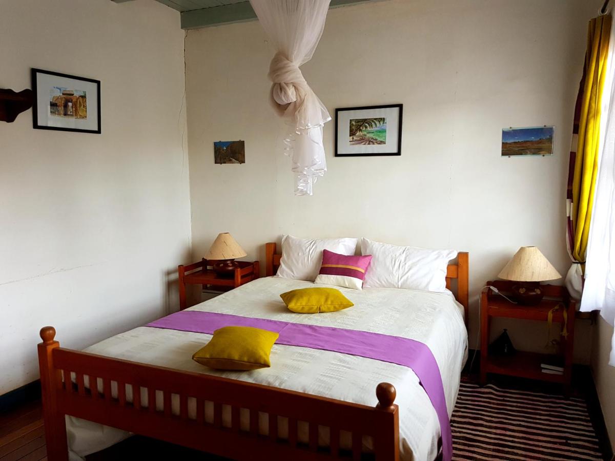 Hotel le Trianon - Housity