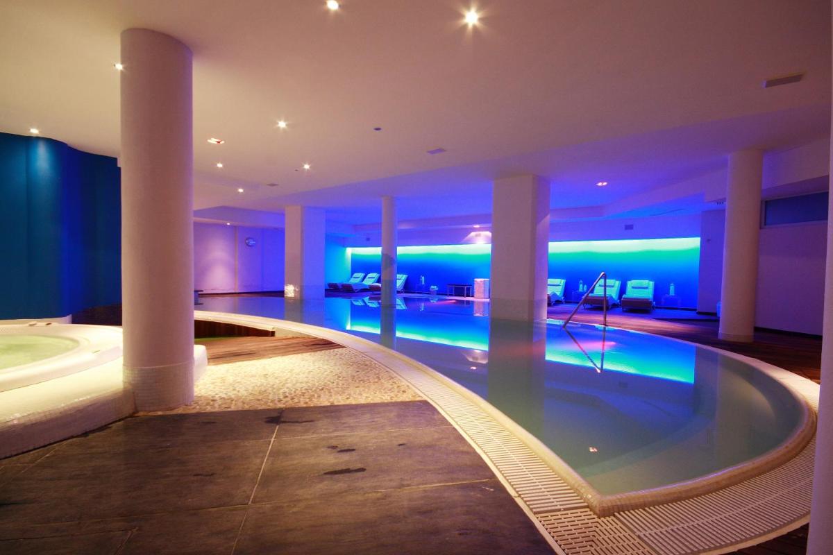 Grand Hotel Admiral Palace - Housity
