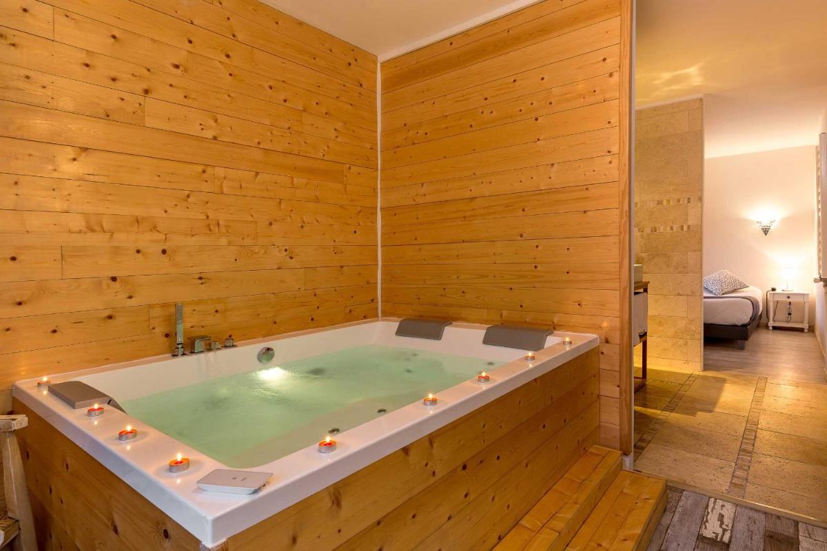 Suitetrails - The Originals Boutique, Clair Hôtel, Martigues (Inter-Hotel)