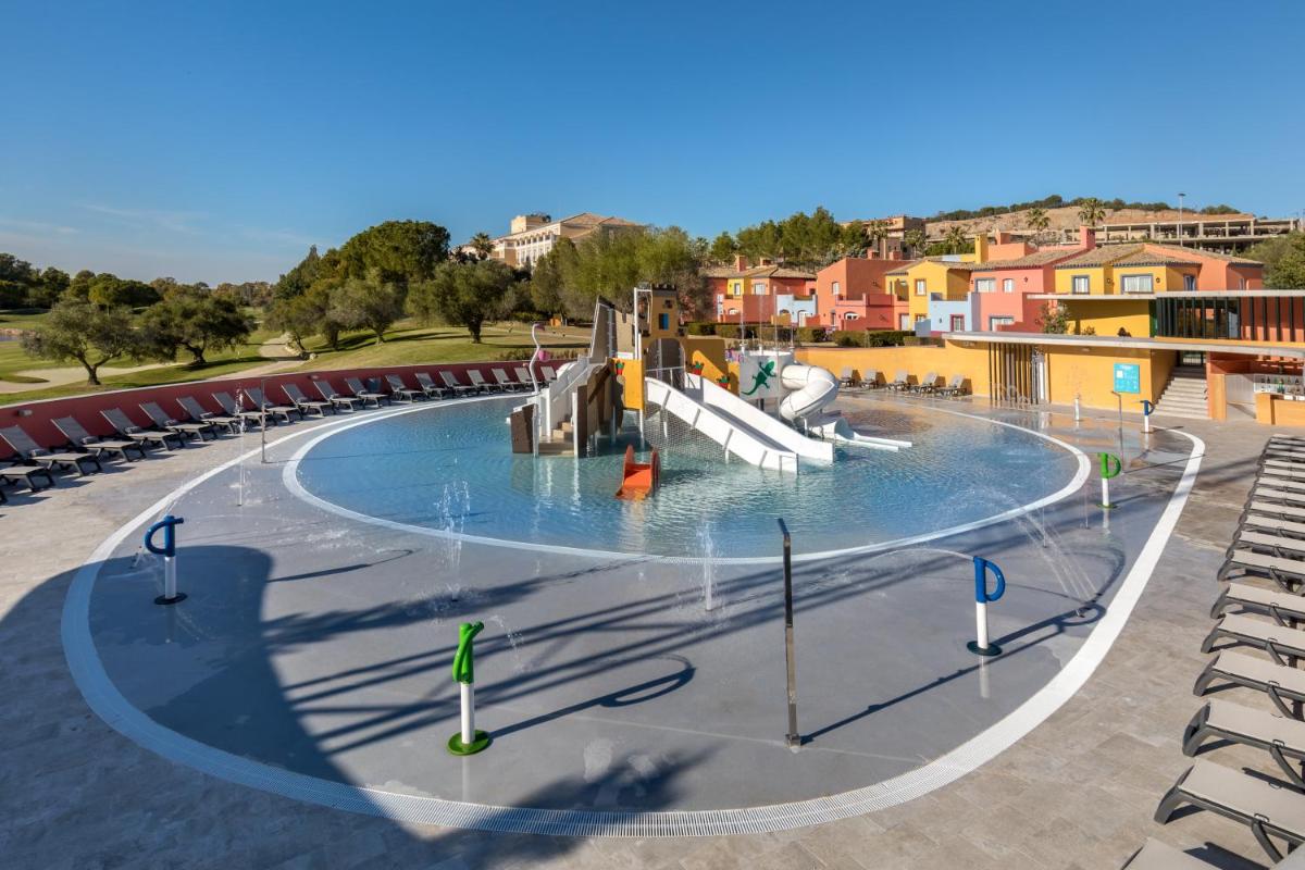 Piscina en o cerca de Barceló Montecastillo Golf