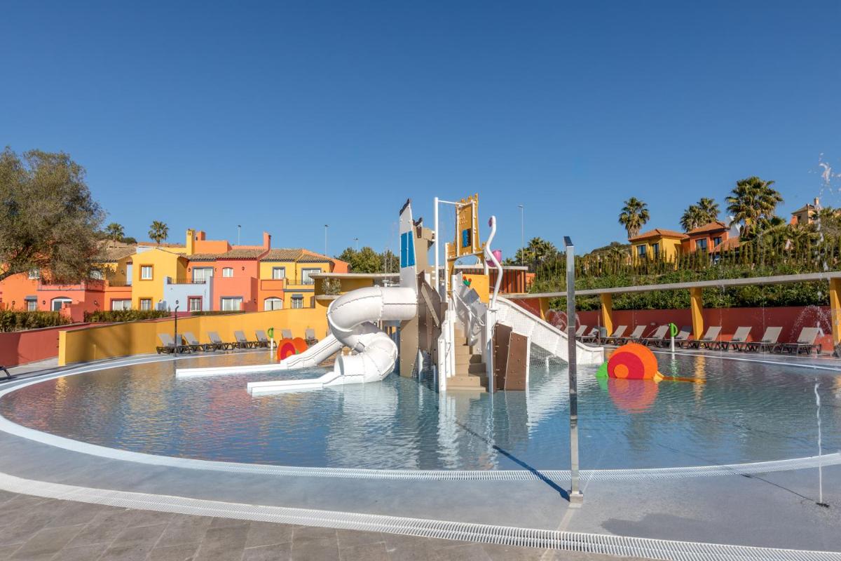 Piscina en o cerca de Barceló Montecastillo Golf