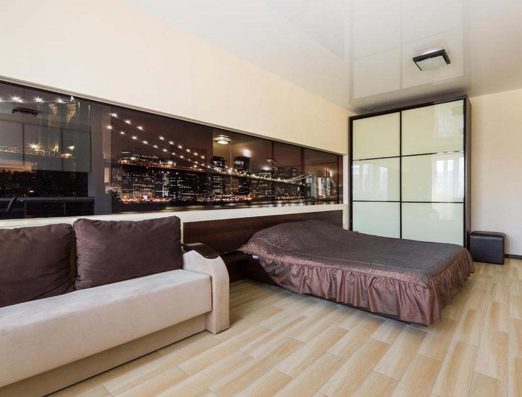 Suitetrails - Kharkiv Apartments on Nauky avenue