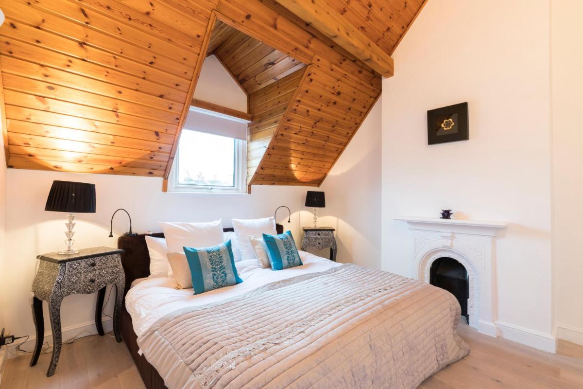 Suitetrails - ALTIDO Pleasant 2-bed flat near River Thames