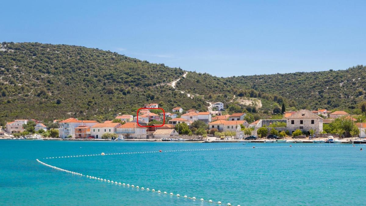 Villa Nada - Housity