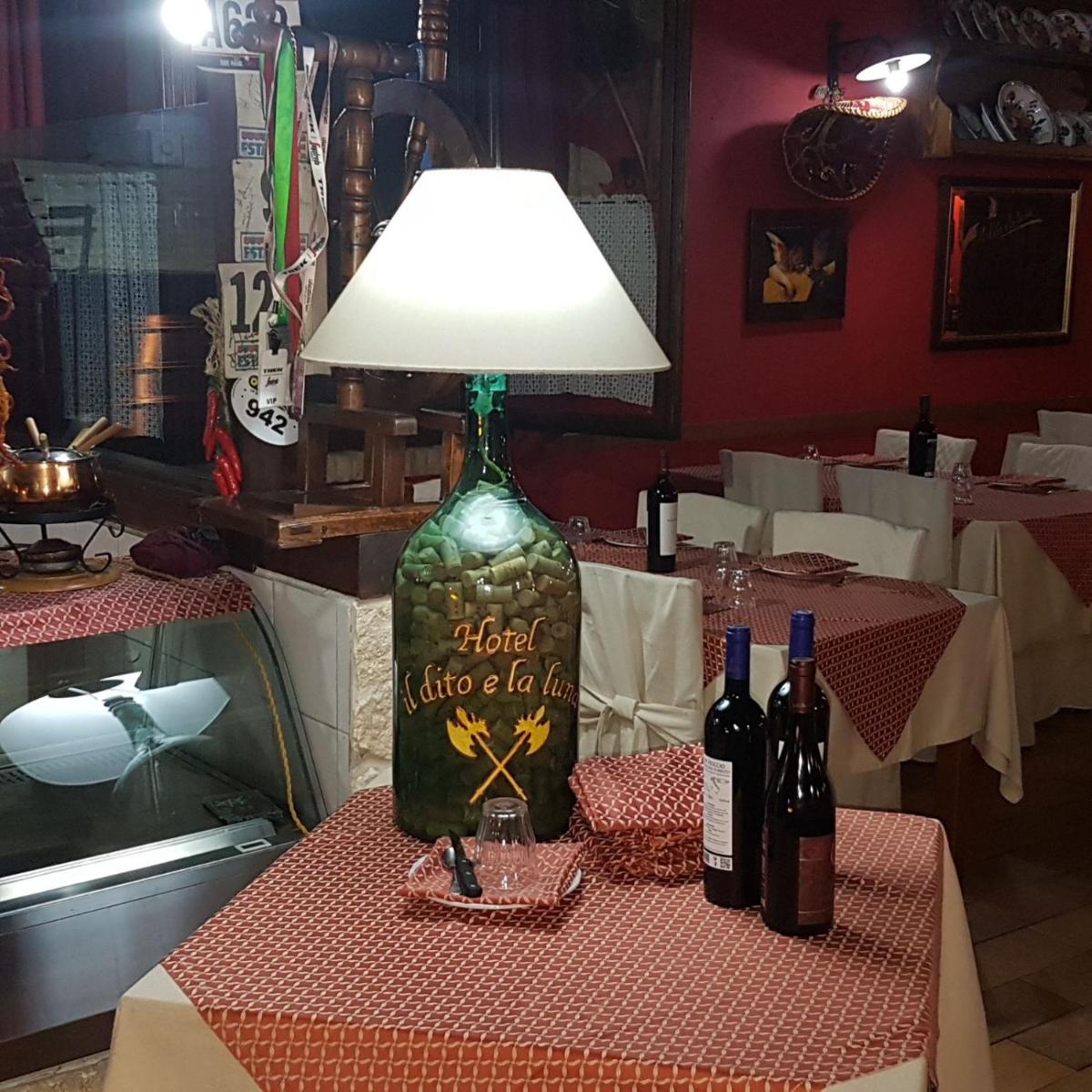 Suitetrails - Hotel Il Dito e la Luna