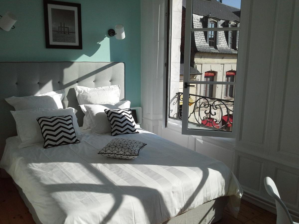Mansion Victorine - Housity