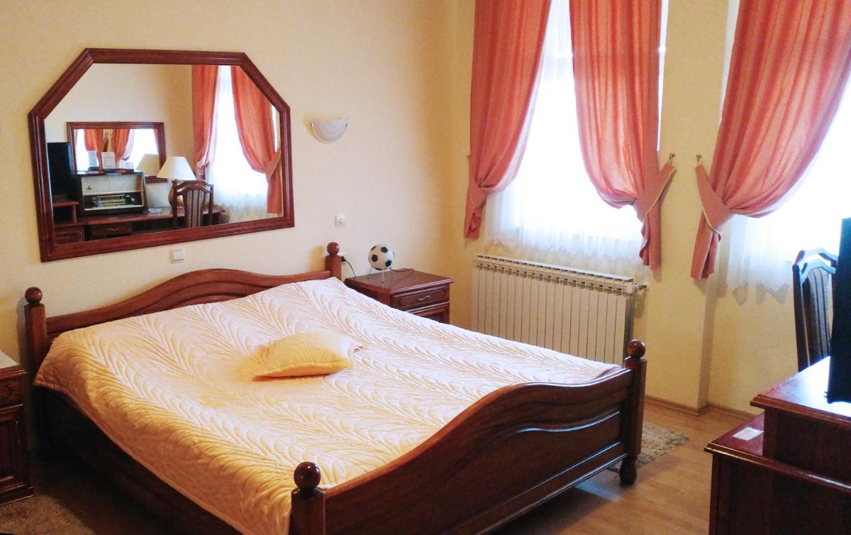 Hotel Derby Orašje - Housity